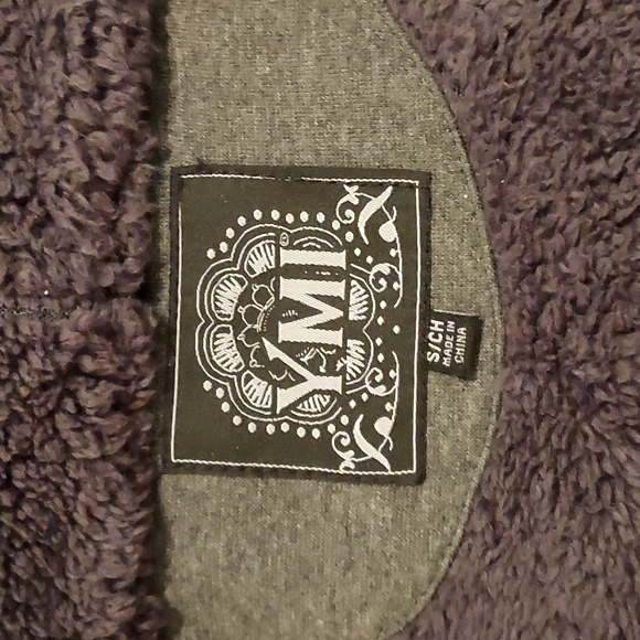 Grey jacket - Picture 3 of 5